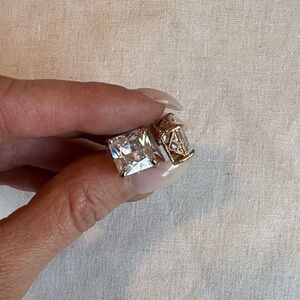 Elegant Gold and Silver Women's Ring